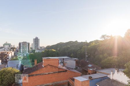 Casa para alugar com 500m², 4 quartos e 7 vagas Casa para alugar com 500m², 4 quartos e 7 vagasVista
