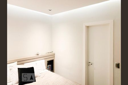 Apartamento para alugar com 80m², 3 quartos e 1 vagaSuíte 