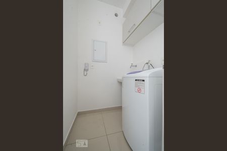 Studio para alugar com 38m², 1 quarto e 1 vaga Studio para alugar com 38m², 1 quarto e 1 vagaÁrea de Serviço