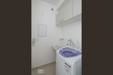 Studio para alugar com 38m², 1 quarto e 1 vaga Studio para alugar com 38m², 1 quarto e 1 vagaÁrea de Serviço