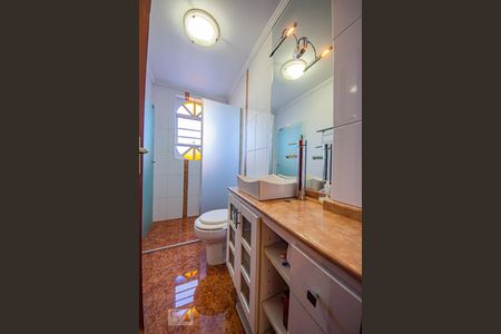 Apartamento à venda com 78m², 2 quartos e 1 vagaBanheiro