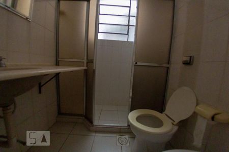 Apartamento para alugar com 70m², 2 quartos e sem vaga Apartamento para alugar com 70m², 2 quartos e sem vagaBanheiro