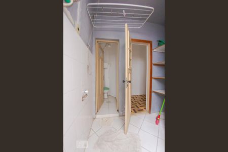 Apartamento para alugar com 70m², 2 quartos e sem vaga Apartamento para alugar com 70m², 2 quartos e sem vagaÁrea de Serviço