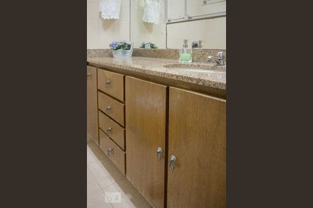 Banheiro Social de apartamento para alugar com 2 quartos, 97m² em Centro, São Caetano do Sul