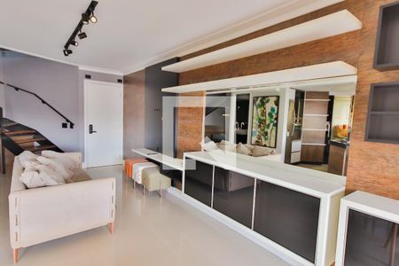 Sala de apartamento à venda com 1 quarto, 104m² em Jardim Sílvia, Santo André