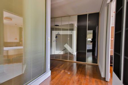 Apartamento à venda com 104m², 1 quarto e 2 vagasCloset do Quarto