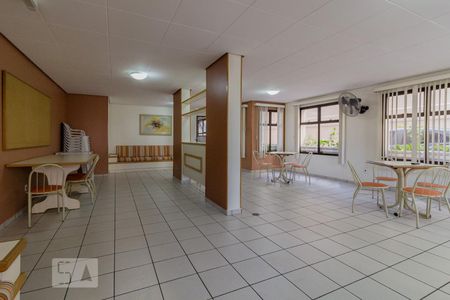 Apartamento à venda com 97m², 3 quartos e 1 vagaSalão de festas