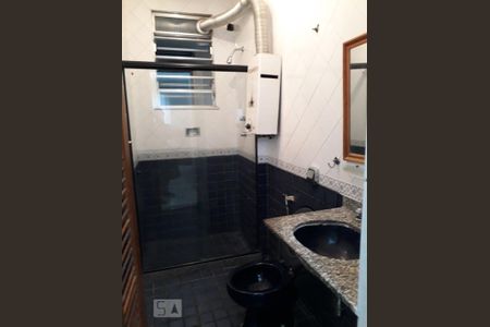 Banheiro de apartamento para alugar com 1 quarto, 50m² em Copacabana, Rio de Janeiro