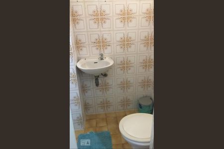 Banheiro de Serviço de apartamento para alugar com 1 quarto, 50m² em Copacabana, Rio de Janeiro