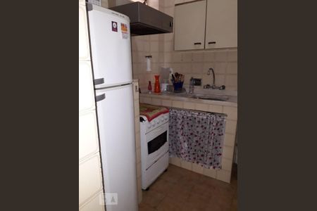 Cozinha de apartamento para alugar com 1 quarto, 50m² em Copacabana, Rio de Janeiro