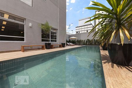 Studio para alugar com 40m², 1 quarto e 1 vagaPiscina