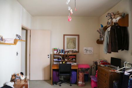Casa para alugar com 299m², 3 quartos e 6 vagas
