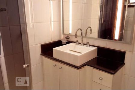 Apartamento à venda com 89m², 3 quartos e 2 vagasBanheiro