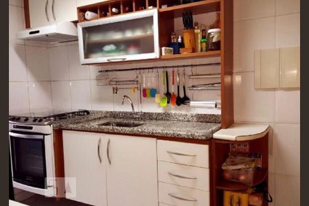 Apartamento à venda com 89m², 3 quartos e 2 vagasCozinha