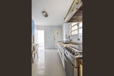 Apartamento para alugar com 97m², 2 quartos e 1 vagaCozinha