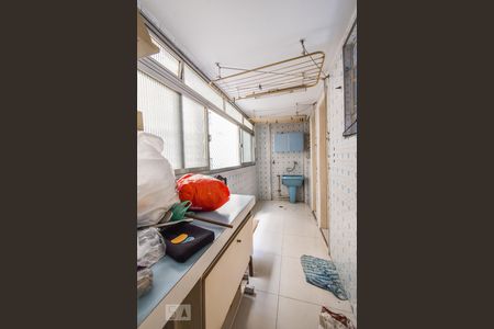 Apartamento para alugar com 97m², 2 quartos e 1 vagaÁrea de Serviço