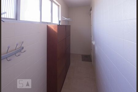 Apartamento à venda com 115m², 3 quartos e 2 vagas Apartamento à venda com 115m², 3 quartos e 2 vagasÁrea de Serviço