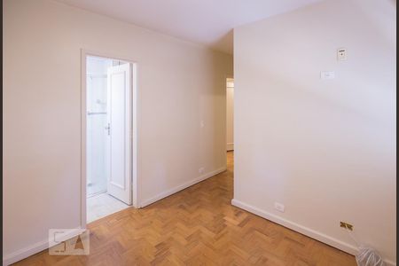 Apartamento à venda com 115m², 3 quartos e 2 vagas Apartamento à venda com 115m², 3 quartos e 2 vagasSuíte 2