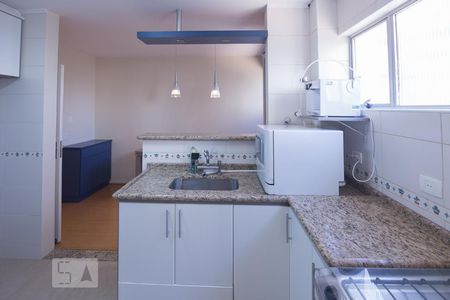 Apartamento à venda com 115m², 3 quartos e 2 vagas Apartamento à venda com 115m², 3 quartos e 2 vagasCozinha
