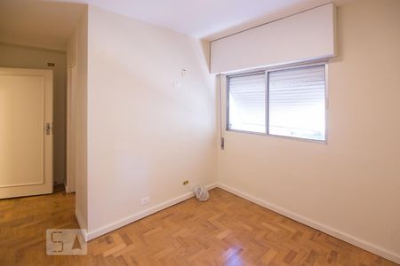 Apartamento à venda com 115m², 3 quartos e 2 vagas Apartamento à venda com 115m², 3 quartos e 2 vagasSuíte 2