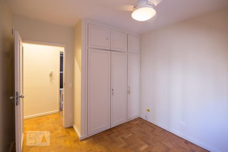 Apartamento à venda com 115m², 3 quartos e 2 vagas Apartamento à venda com 115m², 3 quartos e 2 vagasQuarto