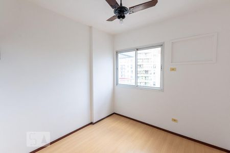 Quarto 1 de apartamento para alugar com 2 quartos, 65m² em Icaraí, Niterói