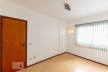 Suite  de apartamento para alugar com 2 quartos, 65m² em Icaraí, Niterói