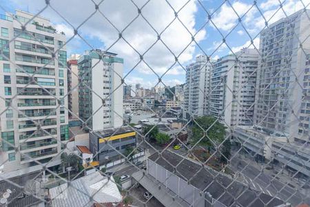 Vista da Suite  de apartamento para alugar com 2 quartos, 65m² em Icaraí, Niterói