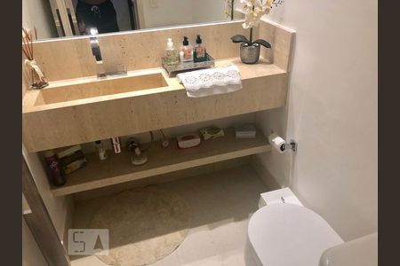 Apartamento à venda com 104m², 2 quartos e 2 vagasLavabo
