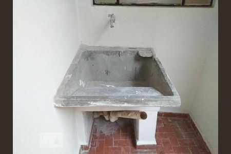 Apartamento para alugar com 80m², 2 quartos e sem vaga Apartamento para alugar com 80m², 2 quartos e sem vagaÁrea de serviço