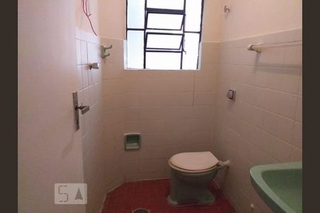 Banheiro de apartamento para alugar com 2 quartos, 80m² em Vila São Geraldo, São Paulo