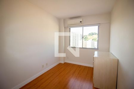 Apartamento à venda com 60m², 2 quartos e 1 vagaSuíte