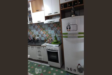 Cozinha de apartamento para alugar com 2 quartos, 54m² em Vila Mangalot, São Paulo