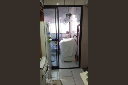 Área de Serviço de apartamento para alugar com 2 quartos, 54m² em Vila Mangalot, São Paulo