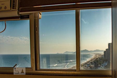 Apartamento à venda com 160m², 2 quartos e 1 vagaQuarto 02 - Vista