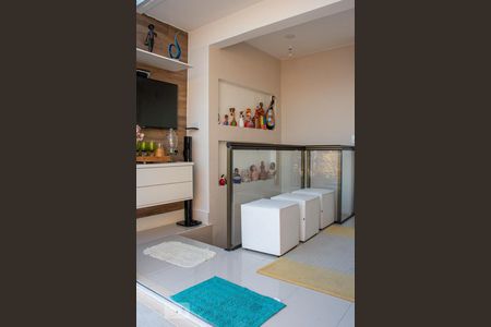 Apartamento à venda com 160m², 2 quartos e 1 vagaHome Theater - Escada para 1º Piso