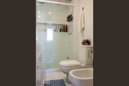 Banheiro Social - 1º Piso de apartamento à venda com 2 quartos, 160m² em Barra da Tijuca, Rio de Janeiro