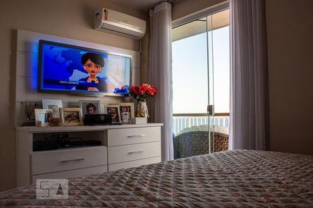 Quarto 01 de apartamento à venda com 2 quartos, 160m² em Barra da Tijuca, Rio de Janeiro