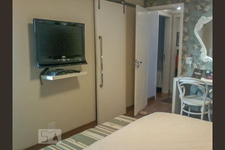 Quarto 2 de apartamento para alugar com 2 quartos, 225m² em Cidade São Francisco, São Paulo