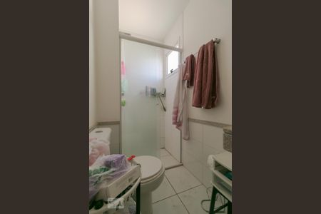Apartamento à venda com 99m², 3 quartos e 2 vagasBanheiro da Suíte