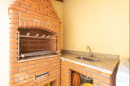 Casa para alugar com 250m², 3 quartos e 5 vagasÁrea de Serviço e Churrasquearam 