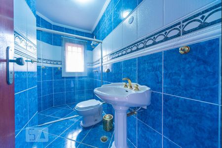 Casa para alugar com 250m², 3 quartos e 5 vagasBanheiro de Quarto 1