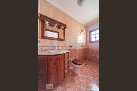 Casa para alugar com 250m², 3 quartos e 5 vagasBanheiro do Quarto 3