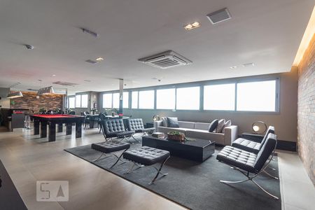 Studio para alugar com 39m², 1 quarto e 1 vaga Studio para alugar com 39m², 1 quarto e 1 vagaSala de Jogos