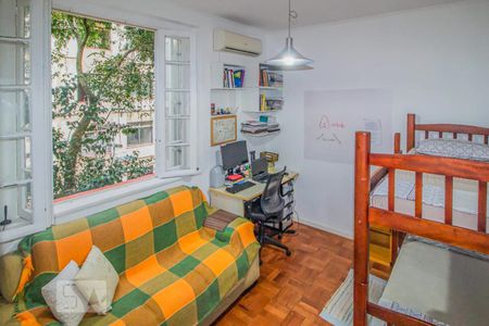 Quarto 2 de apartamento para alugar com 2 quartos, 55m² em Centro Histórico, Porto Alegre