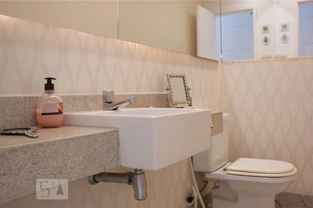 Apartamento à venda com 234m², 4 quartos e 3 vagas Apartamento à venda com 234m², 4 quartos e 3 vagasLavabo