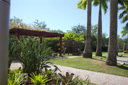 Apartamento à venda com 234m², 4 quartos e 3 vagas Apartamento à venda com 234m², 4 quartos e 3 vagasÁrea comum