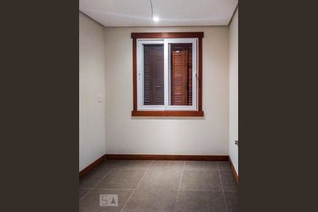 Casa de condomínio à venda com 398m², 4 quartos e 3 vagasQuarto de Serviço