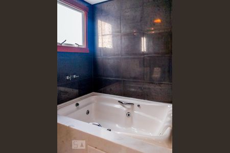 Casa de condomínio à venda com 398m², 4 quartos e 3 vagasSuite do quarto 1