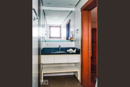 Casa de condomínio à venda com 398m², 4 quartos e 3 vagasSuite do quarto 3